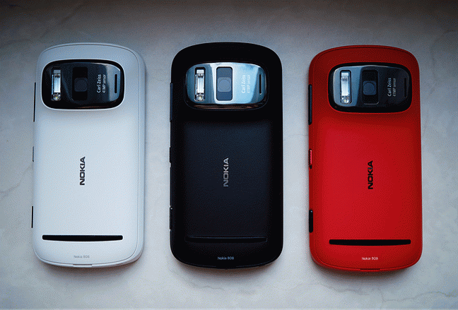 WHY NOKIA PUREVIEW 808 IS STILL THE BEST CAMERAPHONE IN 2023